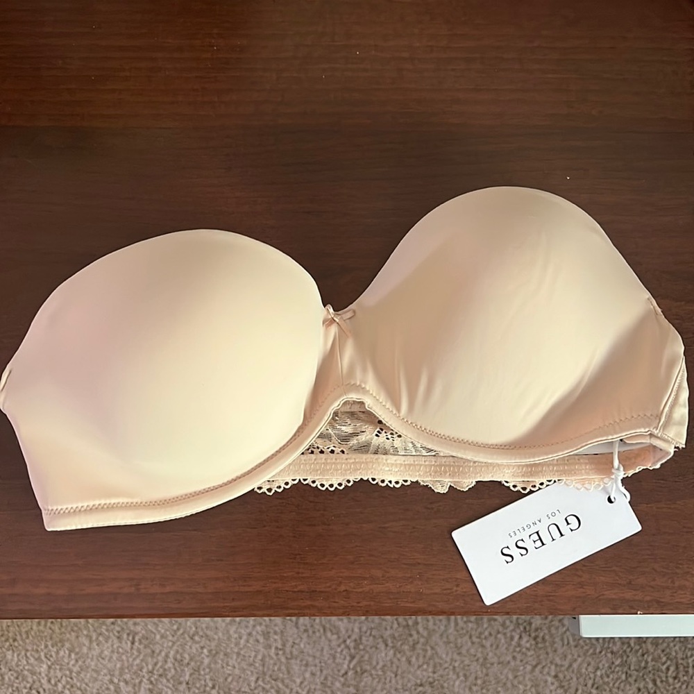 Guess, strapless bra